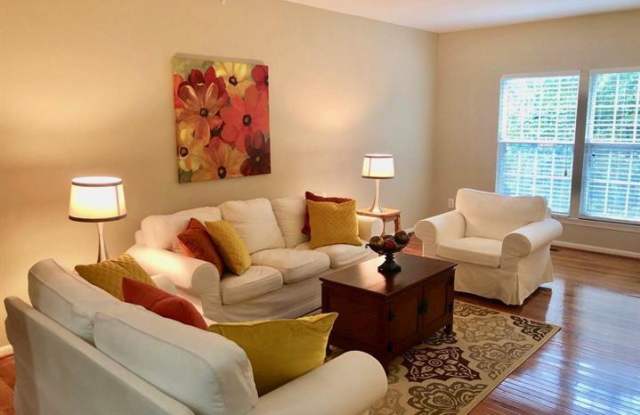 1454 PARK GARDEN LN Gallery 2