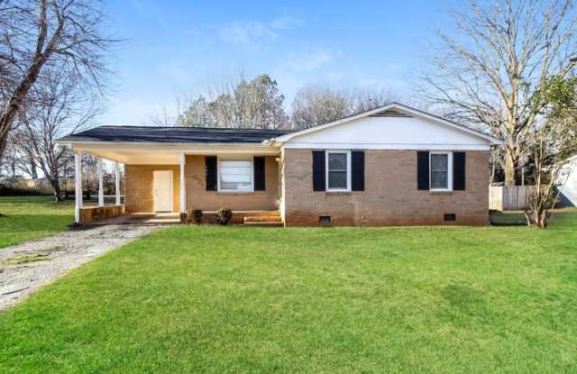 649 Woodmont Circle photos photos