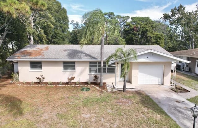 2920 38th Avenue West - 2920 38th Avenue West, South Bradenton, FL 34205