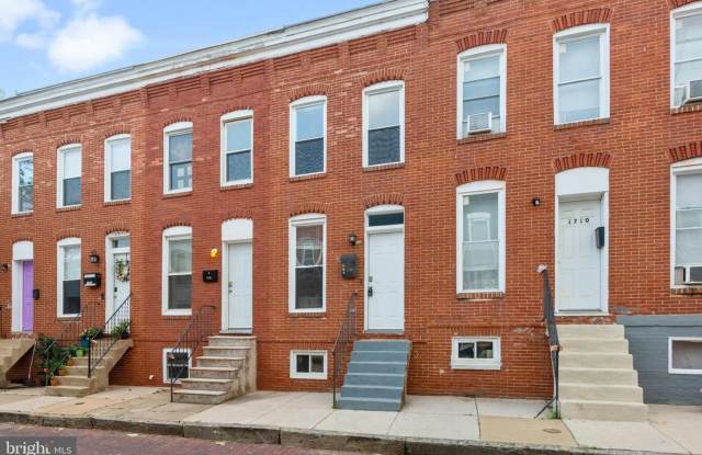Amazing location close to all that Station North/Greenmount West and have to offer! photos photos