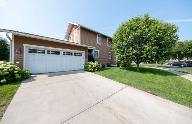 15615 Dunberry Way Gallery 1