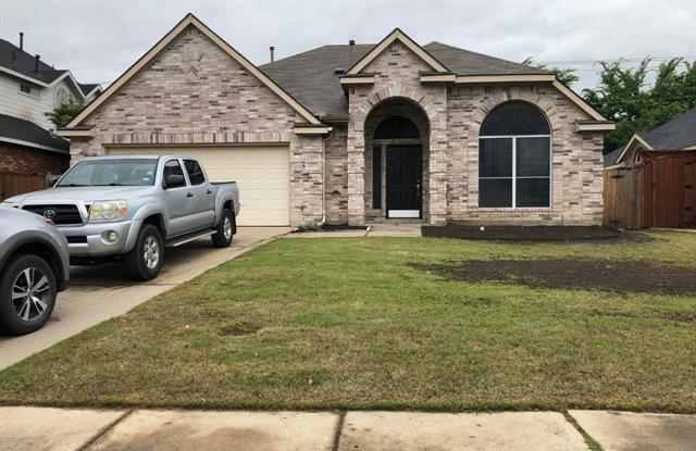 4323 Linda Kay Lane - 4323 Linda Kay Lane, Grand Prairie, TX 75052