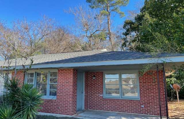 Updated Duplex Available June! photos photos