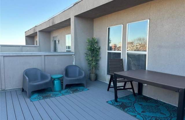 238 Walker Street SW Gallery 2