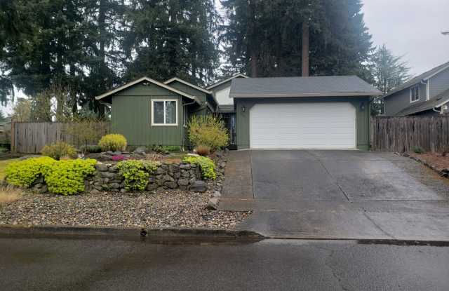 Adorable One-Level House with Huge Backyard in Vancouver! photos photos