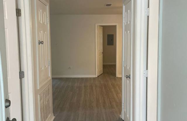 3 BEDROOM 2 BATH READY FOR YOU! Gallery 3