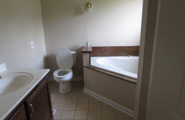 2571 Highview Gallery 4