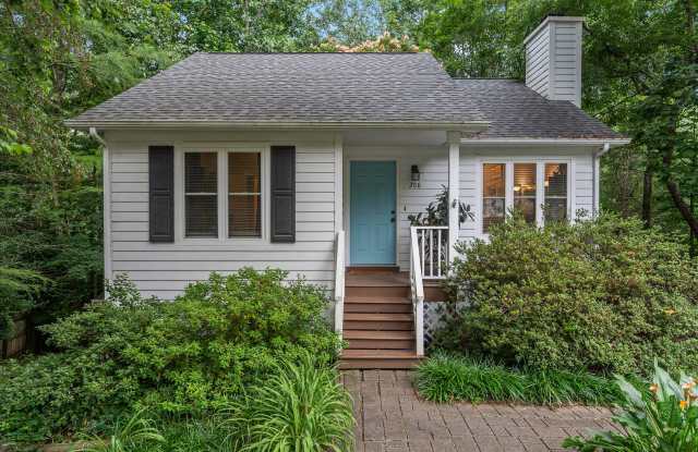 3 Bedroom 2 Bath Chapel Hill Home - Available in Mid July! Near Southern Village photos photos