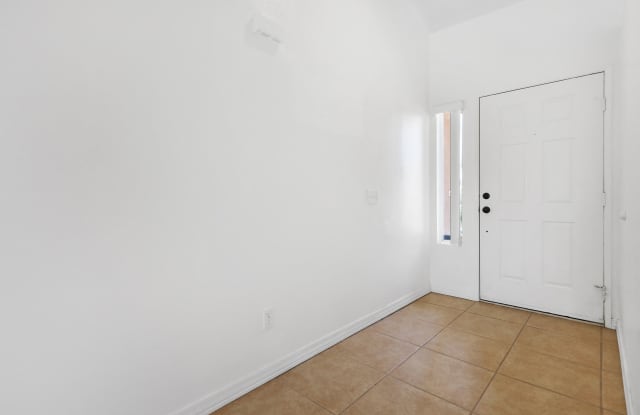 47820 Calle Zafiro Gallery 4
