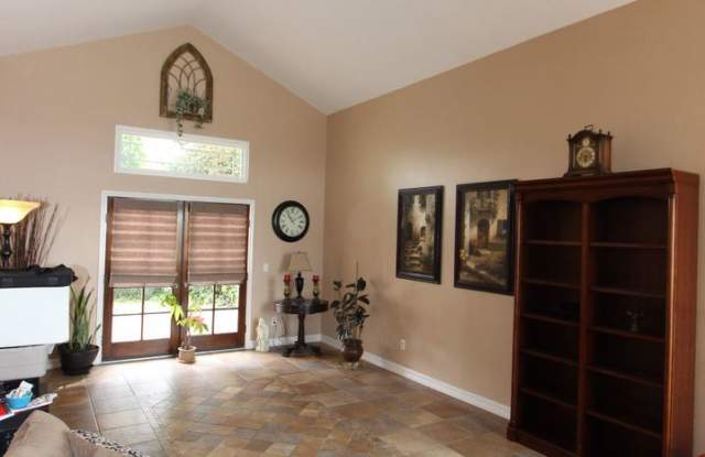 9012 Sundance Court Gallery 2