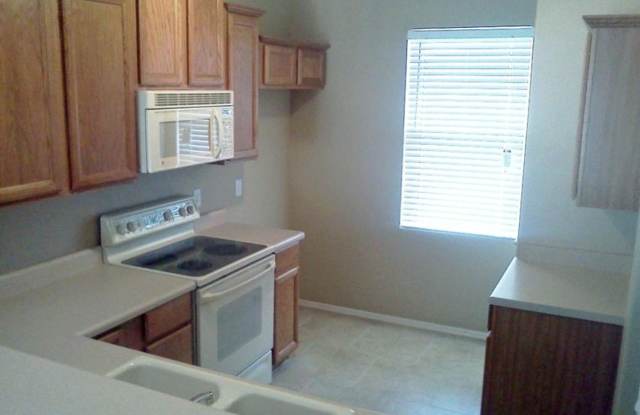 3 bedroom 2 bath home in East Mesa! Gallery 3