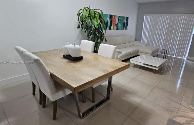 4768 NW 114th Ave photos photos 4768 NW 114th Ave photos photos