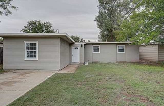 Pre Leasing for Fall 2025!! photos photos