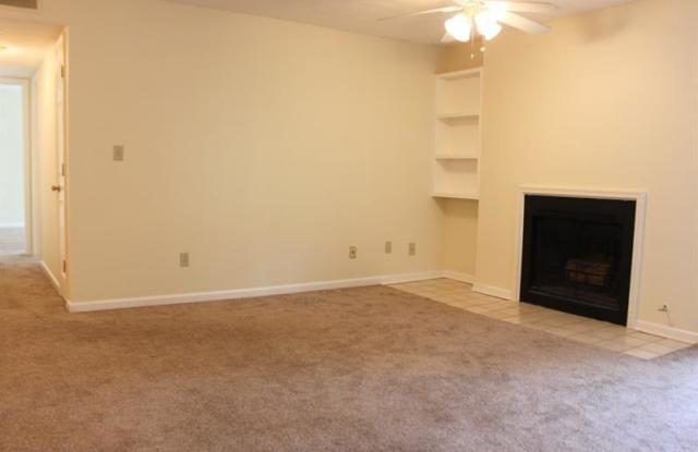 802 SE Riverview Drive Gallery 4