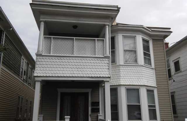 152 Green Street - 152 Green Street, Hudson, NY 12534