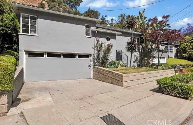 2527 Canyon Drive photos photos
