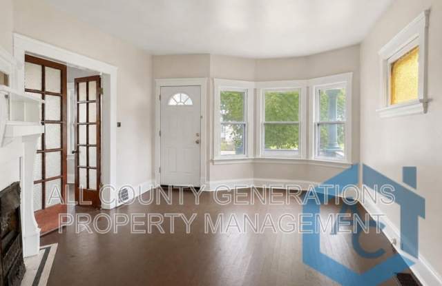2812 E 117th St Down Gallery 4