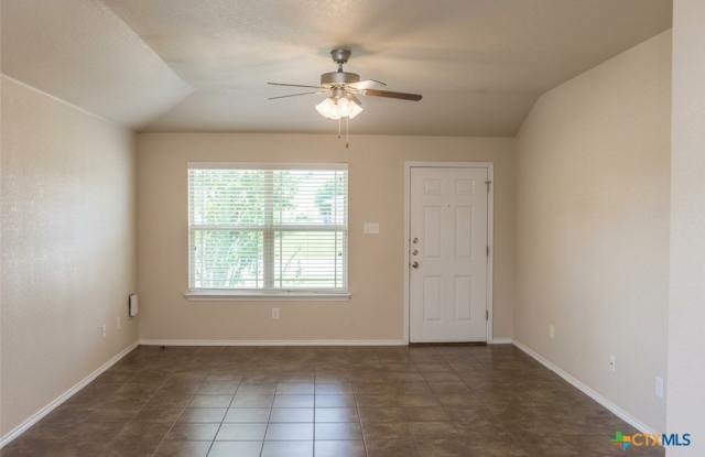 917 Brookview Drive Gallery 3