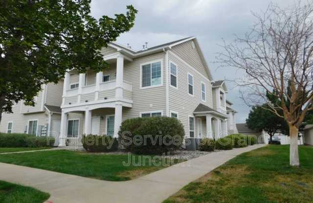 2464 Thunder Mountain Drive photos photos