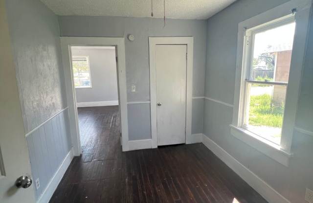 1 Bedroom House! - 2202 South Pierce Street, Amarillo, TX 79109 1 Bedroom House! - 2202 South Pierce Street, Amarillo, TX 79109