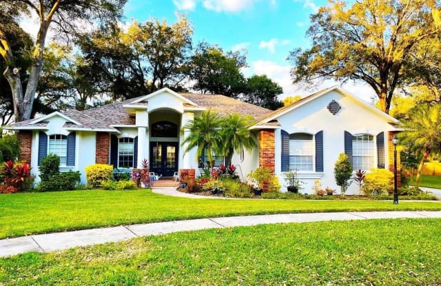 401 HAVENWOOD WAY - 401 Havenwood Way, Valrico, FL 33594