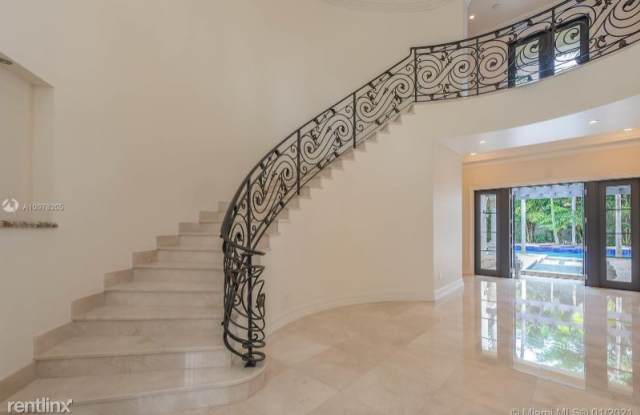 1415 Sevilla Ave - 1415 Sevilla Avenue, Coral Gables, FL 33134