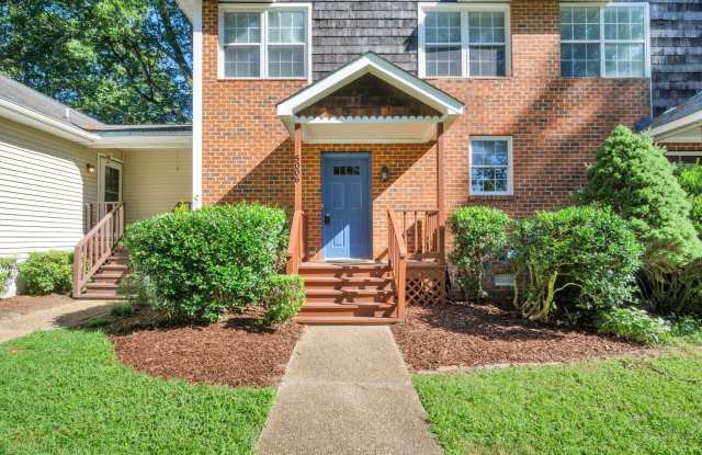 Freshly Updated 3 Bedroom Townhome in Williamsburg! photos photos Freshly Updated 3 Bedroom Townhome in Williamsburg! photos photos