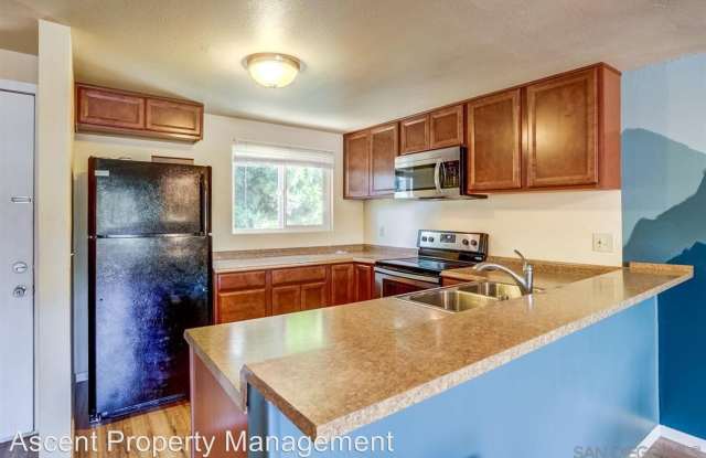 8779 Lake Murray Blvd. Unit 9 Gallery 4
