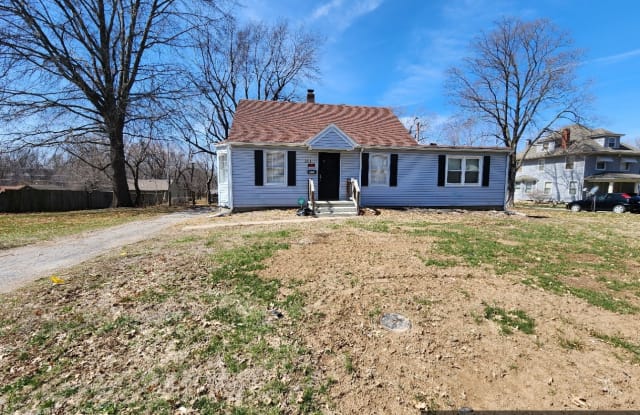 2510 S Vermont Ave - 2510 South Vermont Avenue, Independence, MO 64052