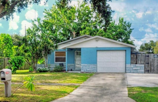 8819 78TH AVENUE - 8819 78th Avenue, Bardmoor, FL 33777