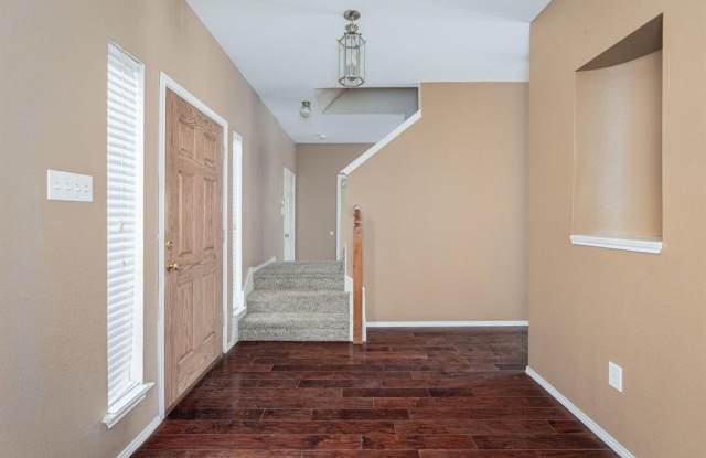 6422 Meadowcrest Lane Gallery 3