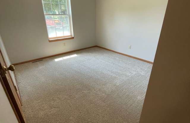 3 bed/2 bath single- family home photos photos