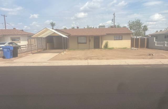 Remodeled three bedroom one bath waiting for you to come home! Gallery 4