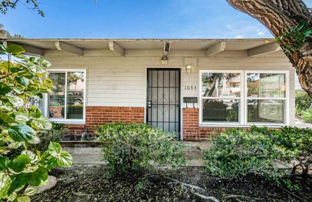 1053 Grand Avenue photos photos