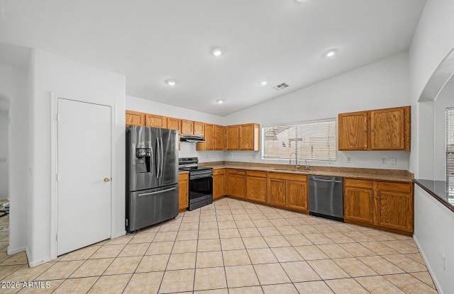 9631 W KIRBY Avenue Gallery 2