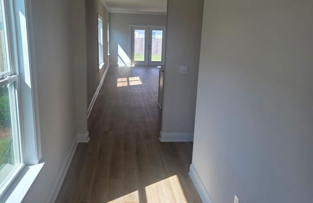 21901 Old Harbor Way Gallery 2