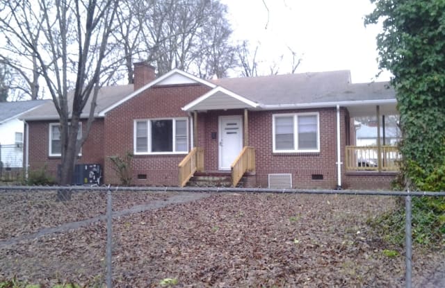 429 South Confederate Ave - 429 South Confederate Avenue, Rock Hill, SC 29730