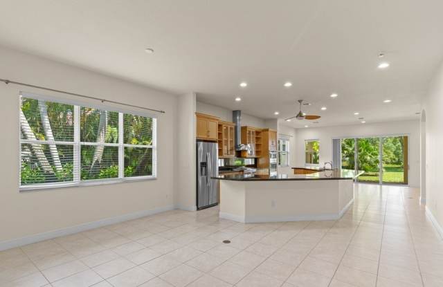 2198 Falls Circle Gallery 3