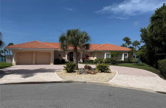 376 W ROYAL FLAMINGO DRIVE photos photos