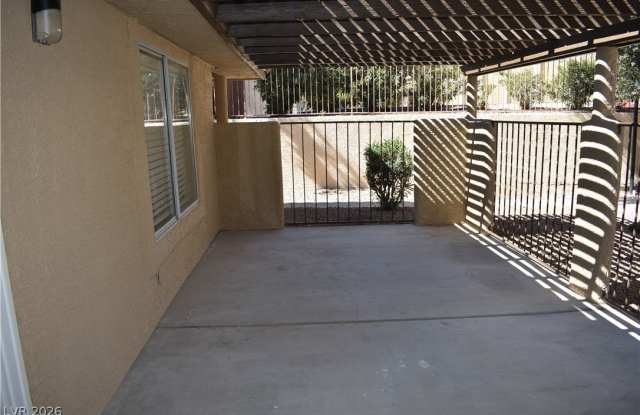 717 Nectarine Court photos photos