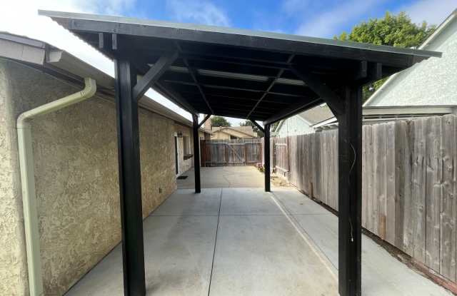 3 Bedroom, 2 Bathroom Home In North-East Santa Maria Gallery 4