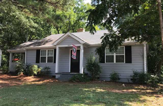 Three Bedroom in the Heart of Five Points photos photos