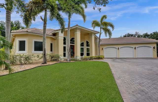 15910 Lindbergh Lane Gallery 3