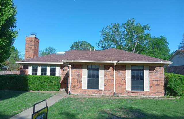 2742 E Wentwood Drive - 2742 East Wentwood Drive, Carrollton, TX 75007