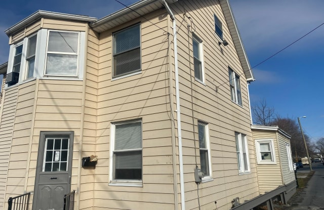 1215 WILLOW STREET - 1215 Willow Street, Lebanon, PA 17046