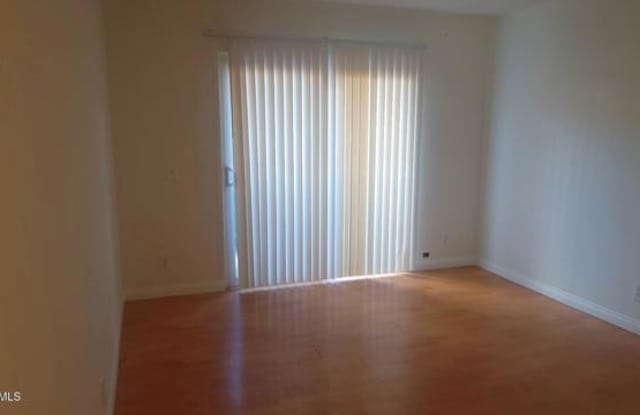 12301 Runnymede Street photos photos