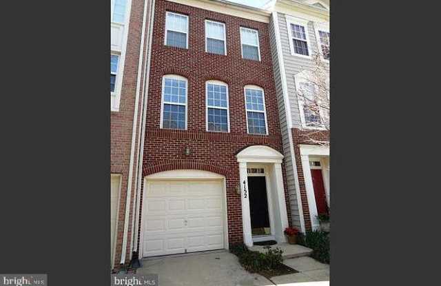 4152 TIMBER LOG WAY - 4152 Timber Log Way, Fair Oaks, VA 22030