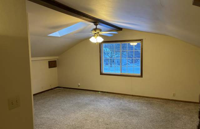 791 Pine Street - Upper photos photos