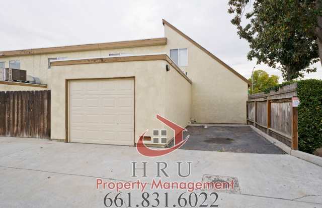 SW-Bakersfield Condo-3 bedrooms 2 baths Gallery 3