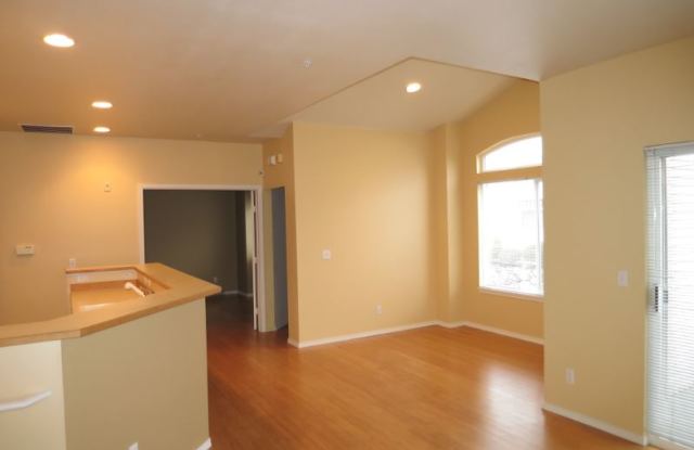 440 S 51st Court C304 Gallery 2